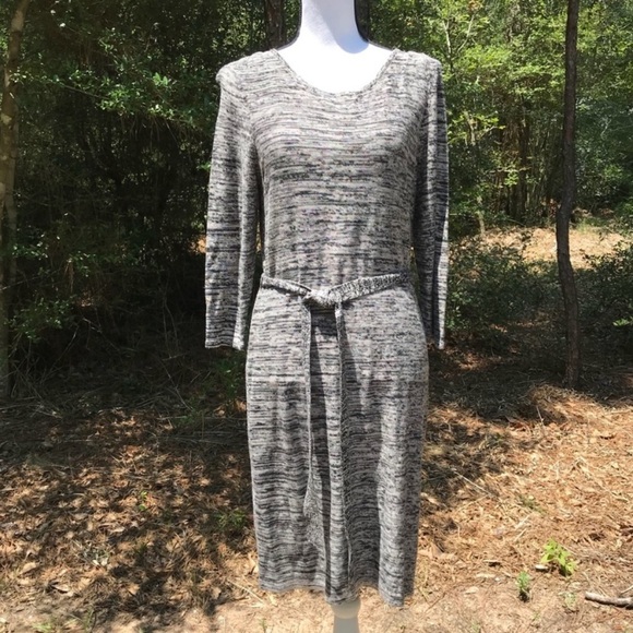 Daisy Fuentes Onyx Sweater Dress Size LP - Picture 3 of 7